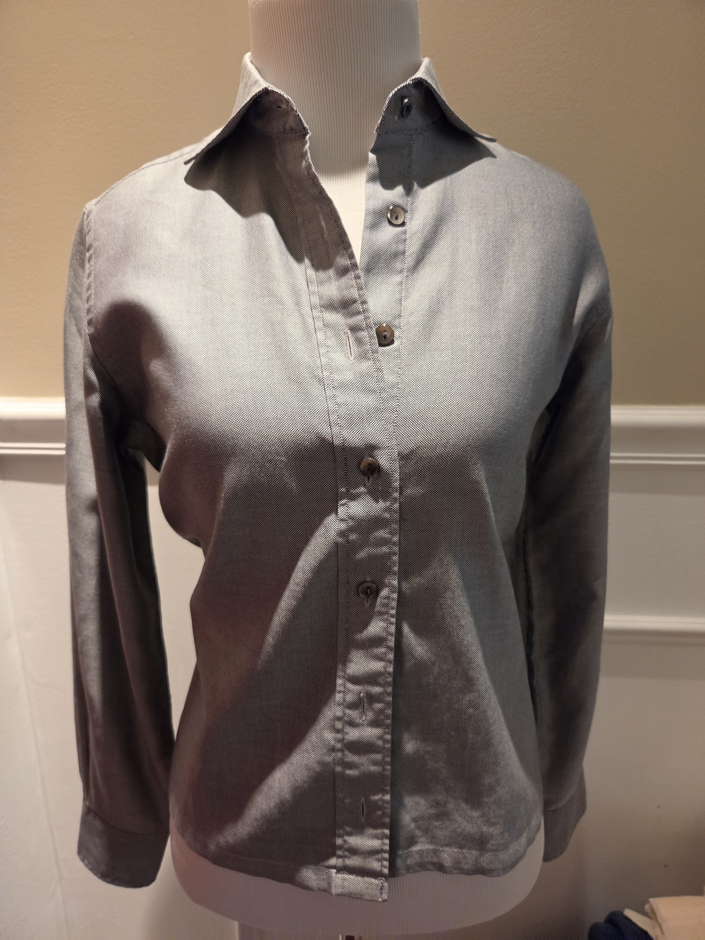Faconnable Grey Button-Down Shirt with Classic Collar